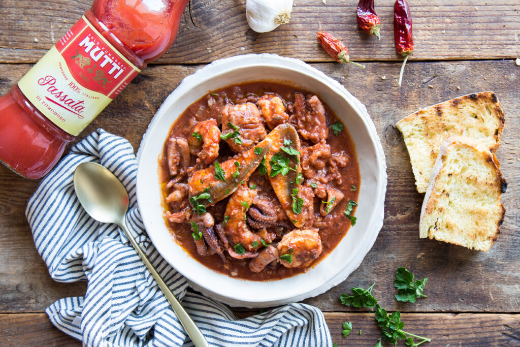"Cacciucco" italian fish soup recipe