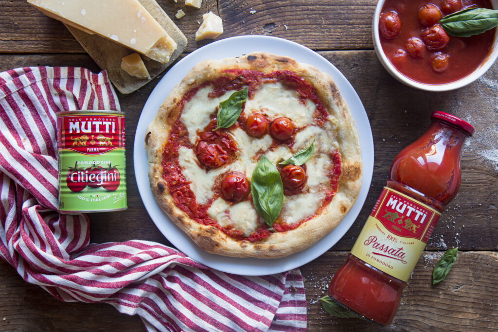 Pizza Margherita with cherry tomatoes