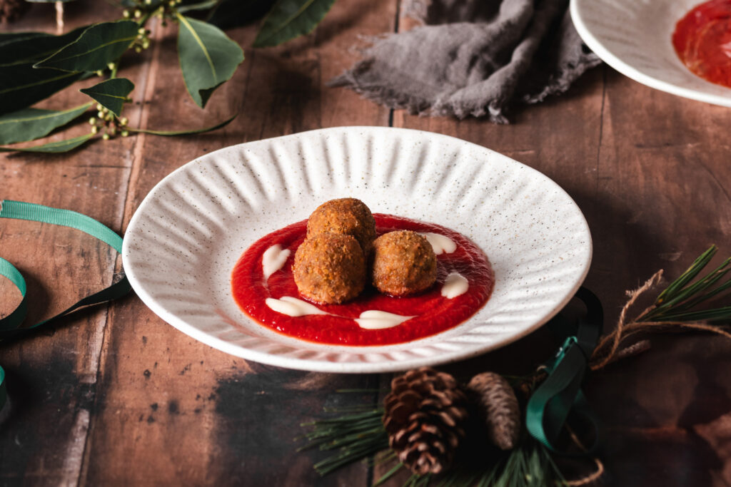 Vegan and Gluten-Free Tomatoes Lentil Meatballs 