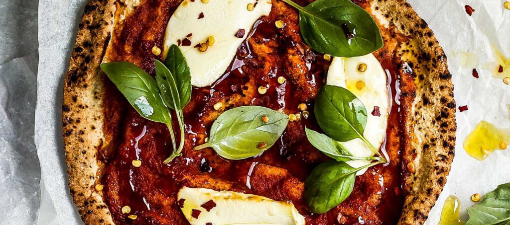 Pita bread pizza margherita
