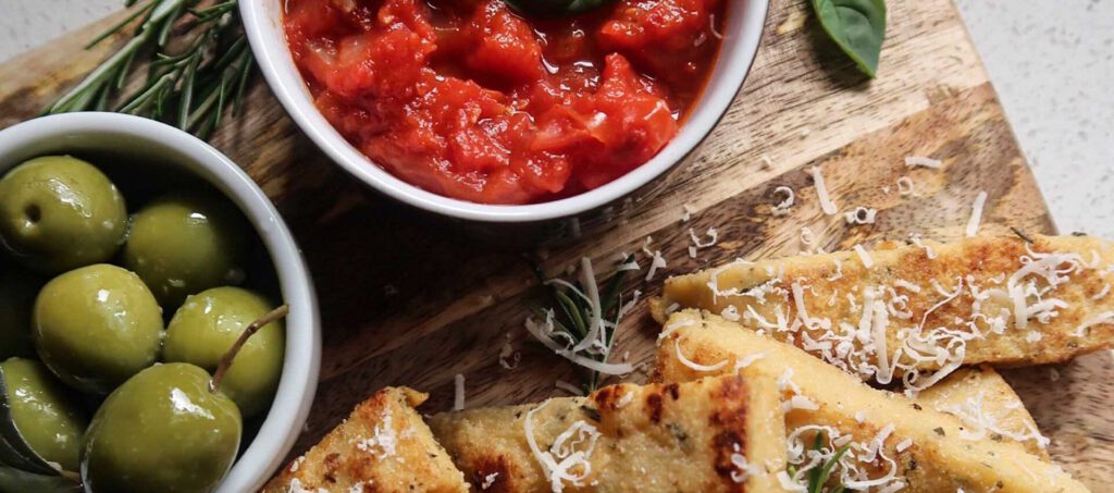 Rosemary and Parmesan Polenta Chips with Spicy Dipping Sauce
