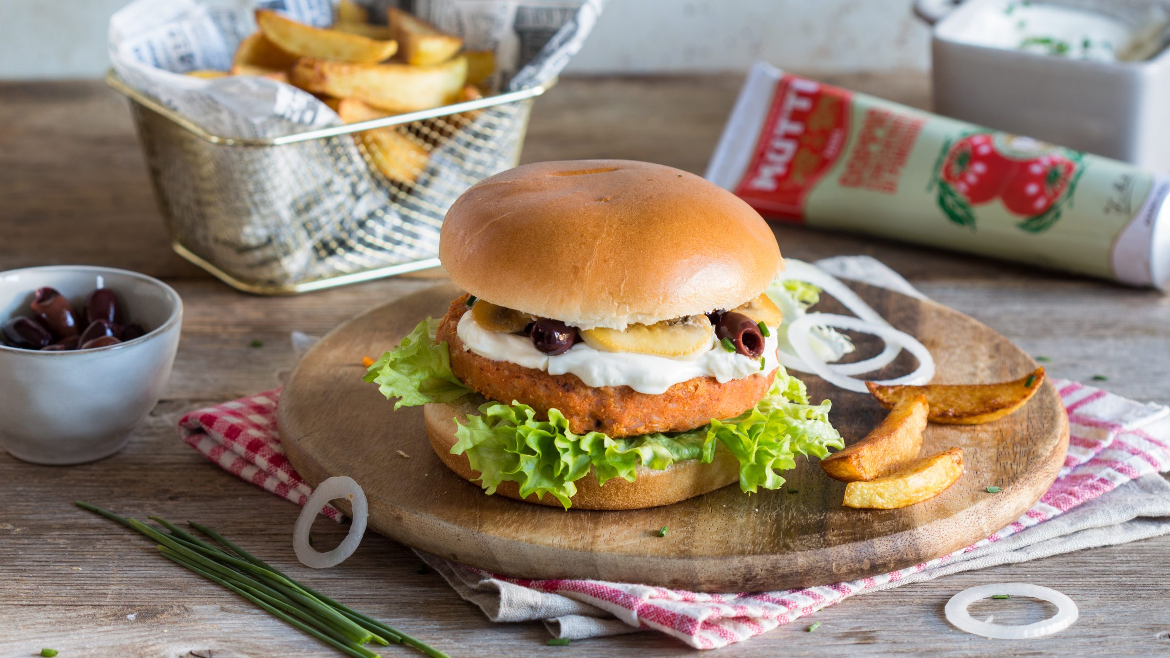 Vegan Burger with Tomato Paste