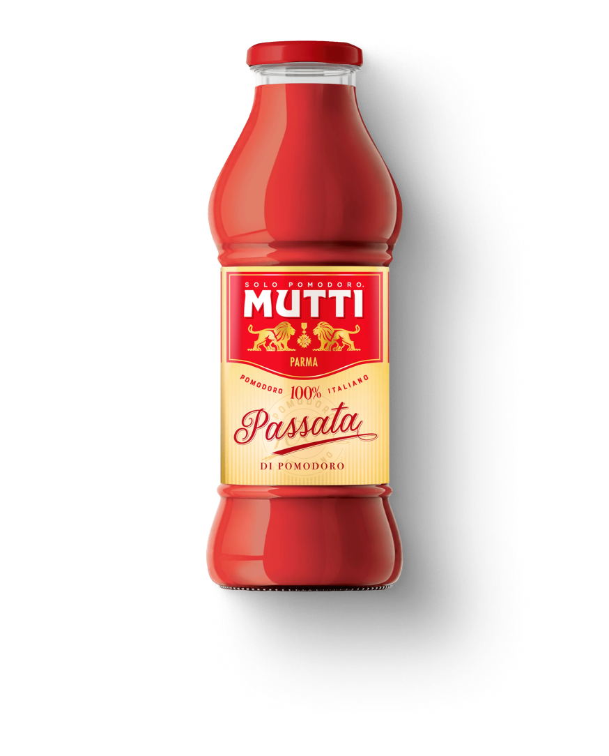 Mutti Passata in a glass bottle