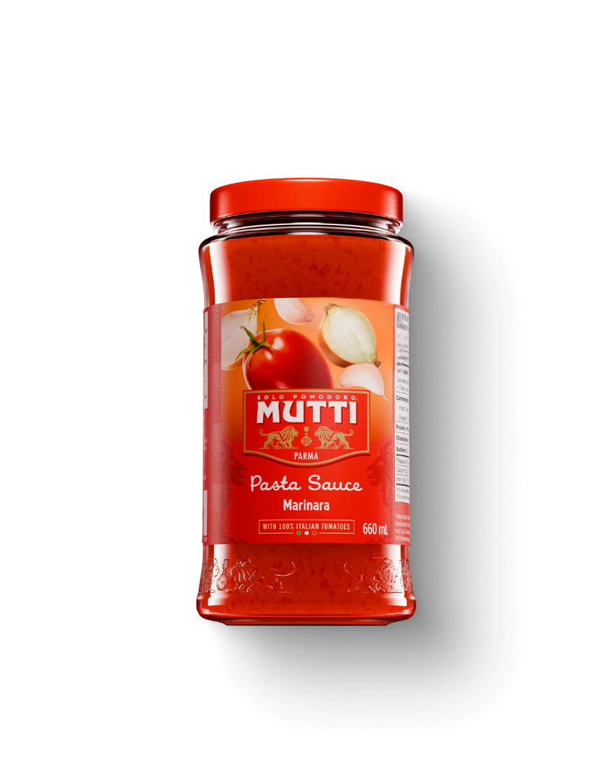 Mutti Pasta Sauce Marinara in a 660ml glass jar