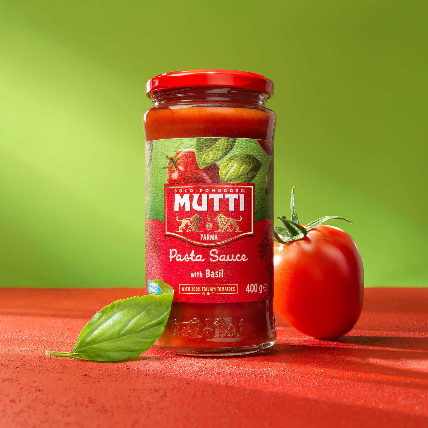 Mutti Pasta Sauce with Basil in a 400g glass jar