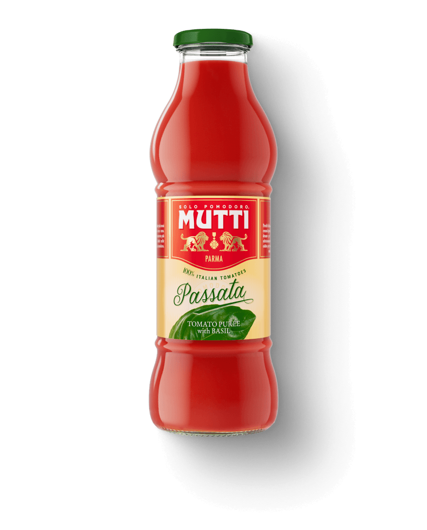 Mutti Passata with Basil in a glass bottle