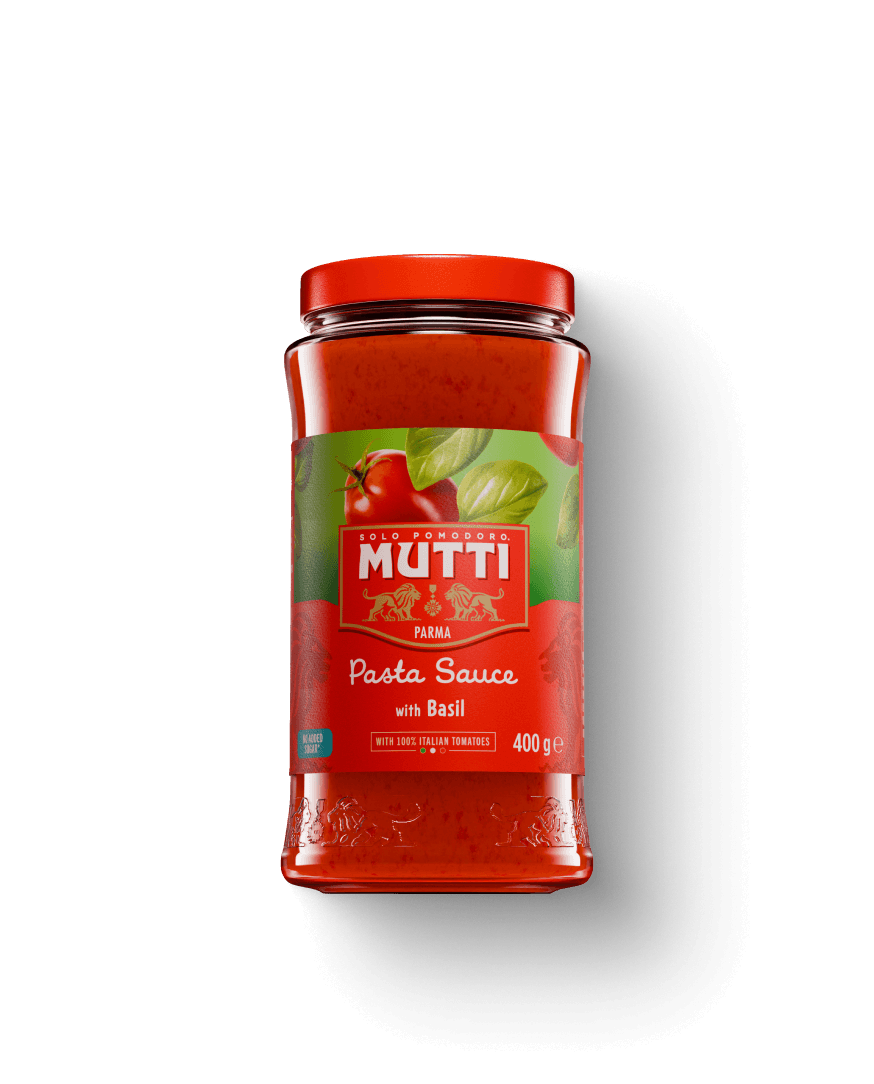 Mutti Pasta Sauce with Basil in a 400g glass jar