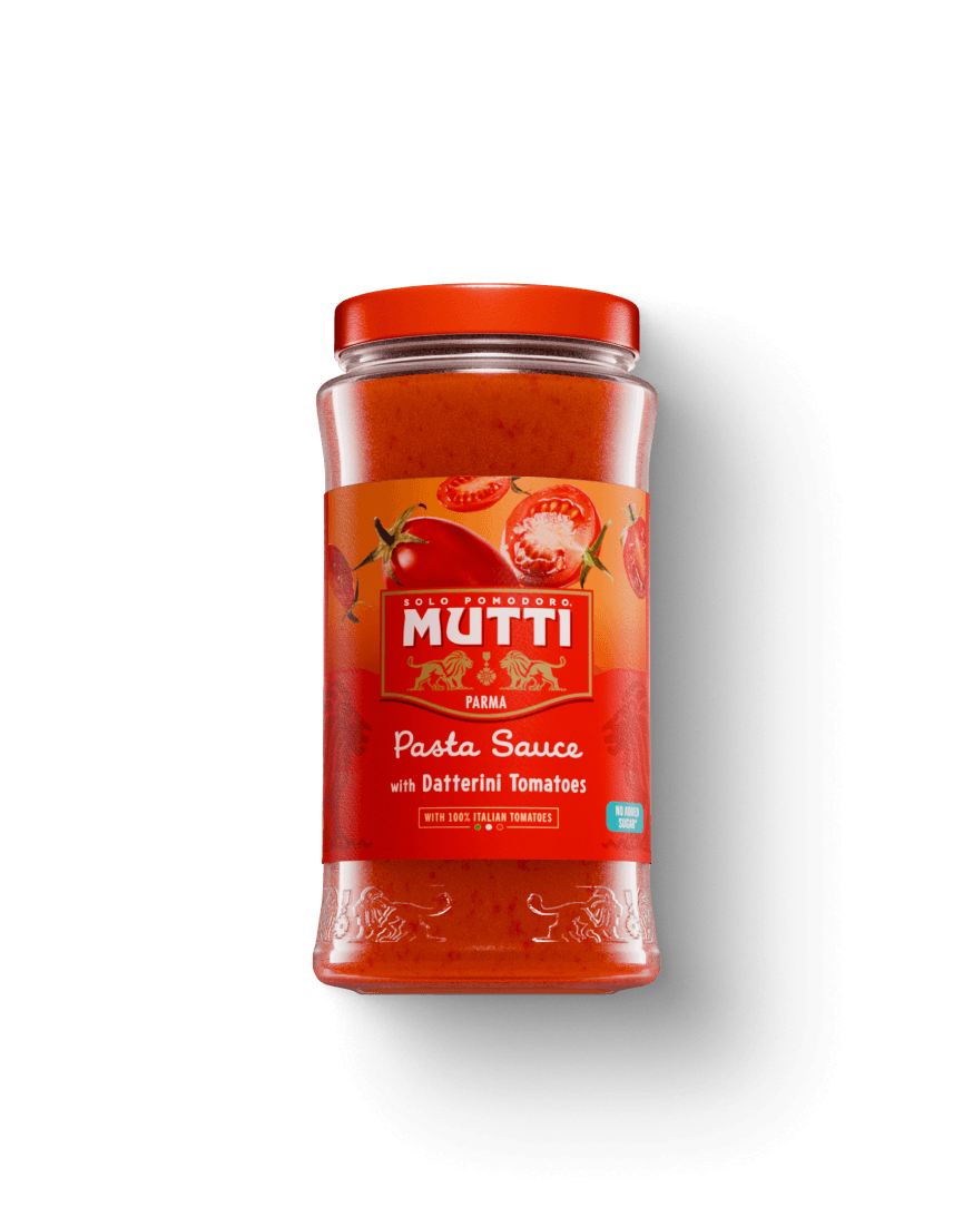 Mutti Pasta Sauce with Datterini Tomatoes in a 400g glass jar