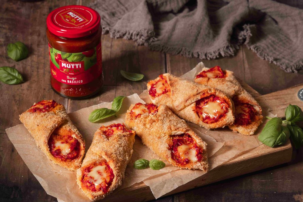 Bread Cannoli